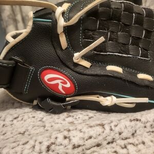 Rawlings Black Glove with Red Logo and Cream Lacing